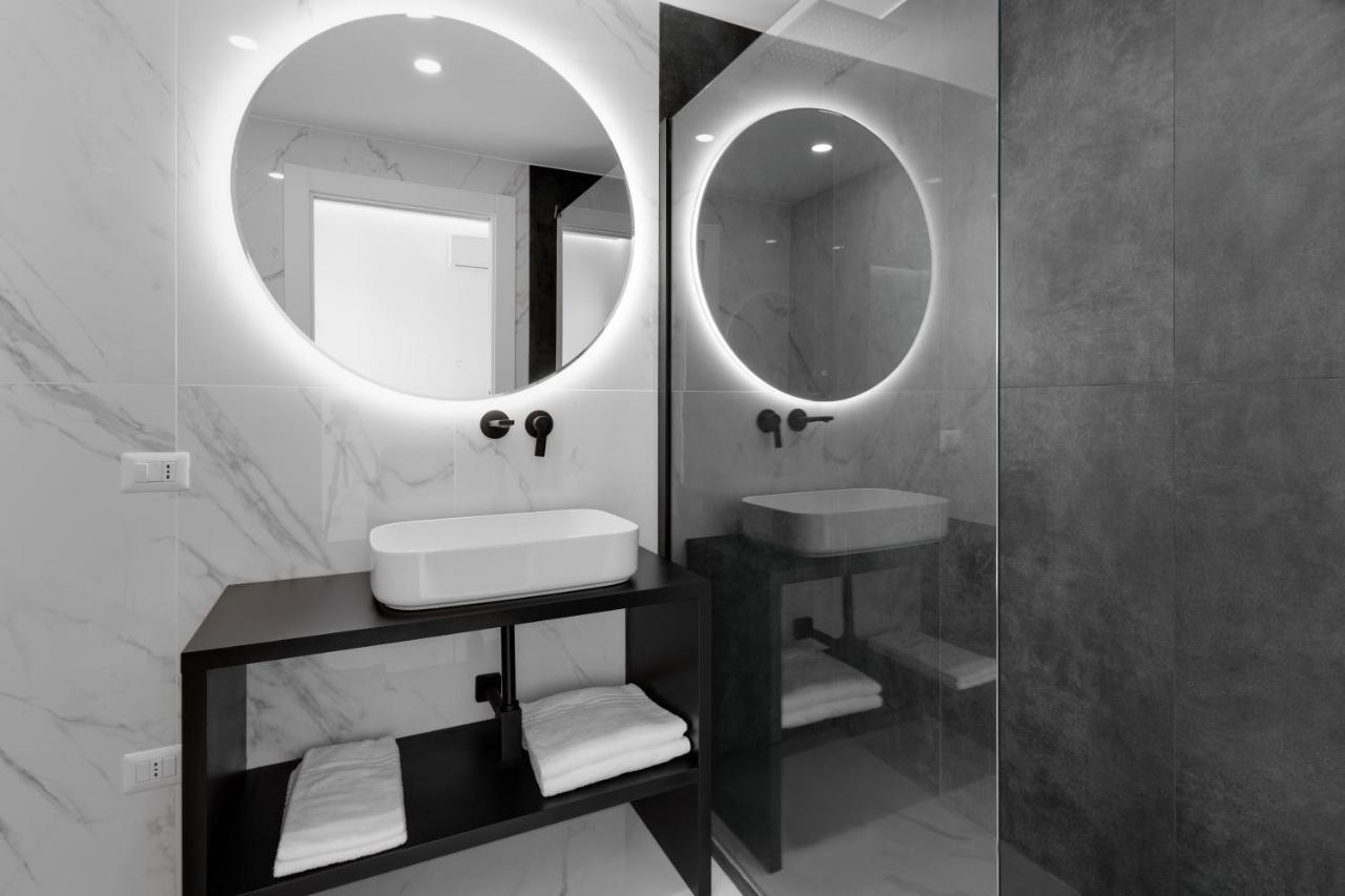 Caralis Suites Rooms Cagliari Zewnętrze zdjęcie